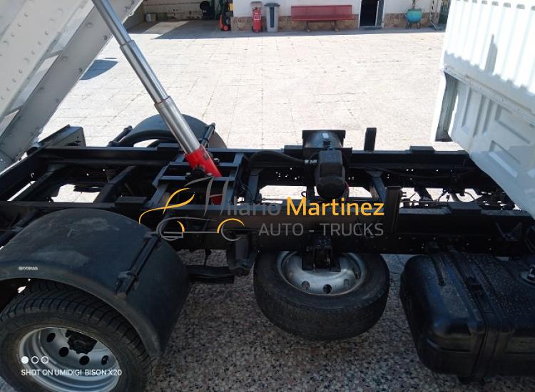 2014 renault maxity dti 130