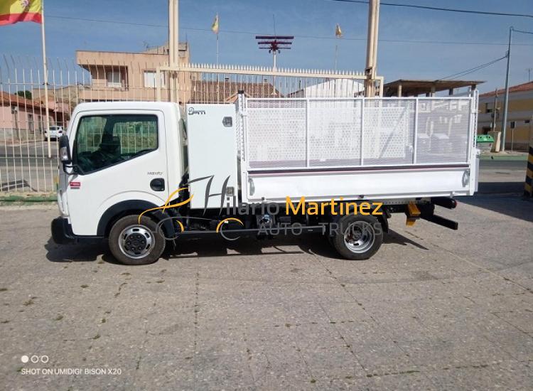 2019 renault maxity dti 130