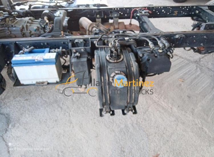 2019 nissan nt 400-130