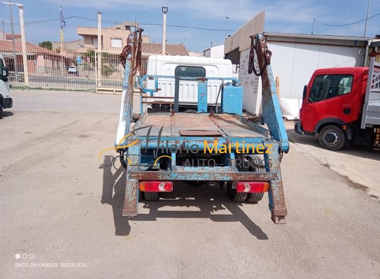 2003 nissan cabstar f24